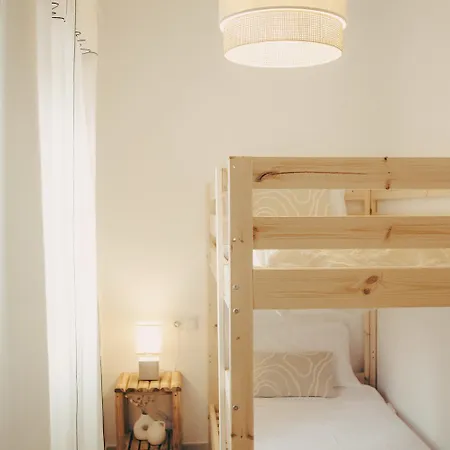 Gaia House - Exclusive & Free Parking Holiday home *